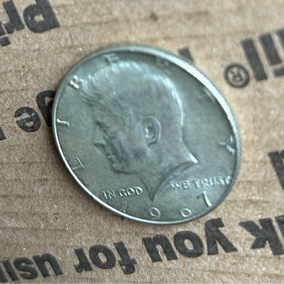 1967 Kennedy Half Dollar Coin - Picture 3 of 7